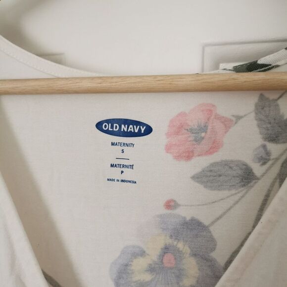 Old Navy Maternity/ nursing dress size S - Picture 3 of 4